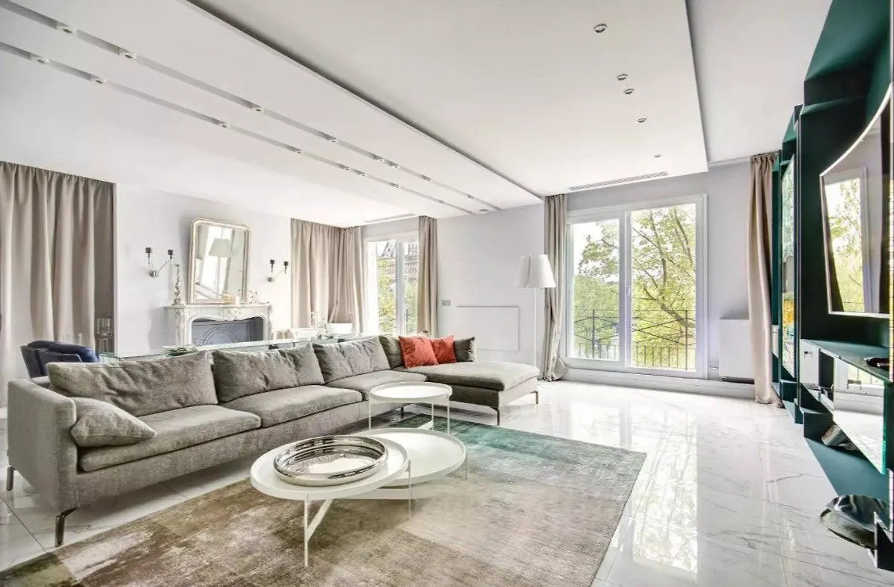 Magnifique Vue Tour Eiffel Appartement