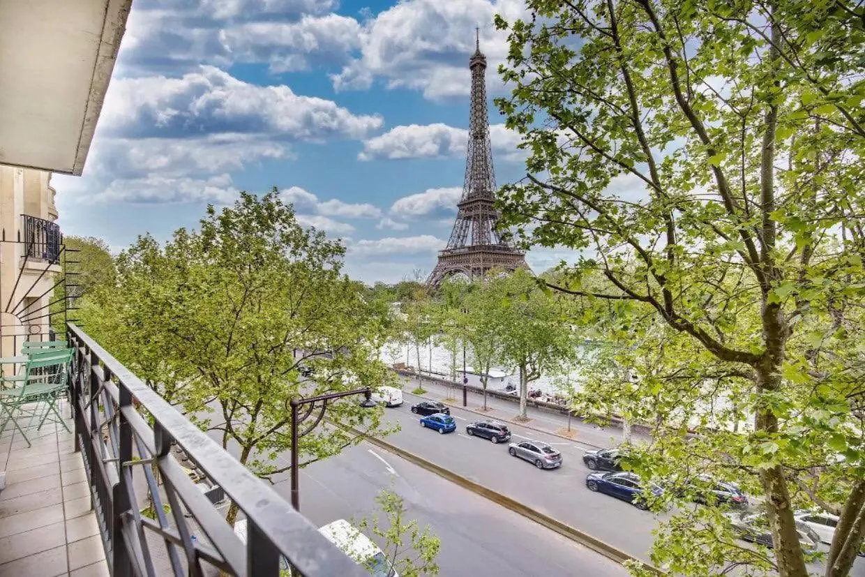Magnifique Vue Tour Eiffel Appartement Parijs